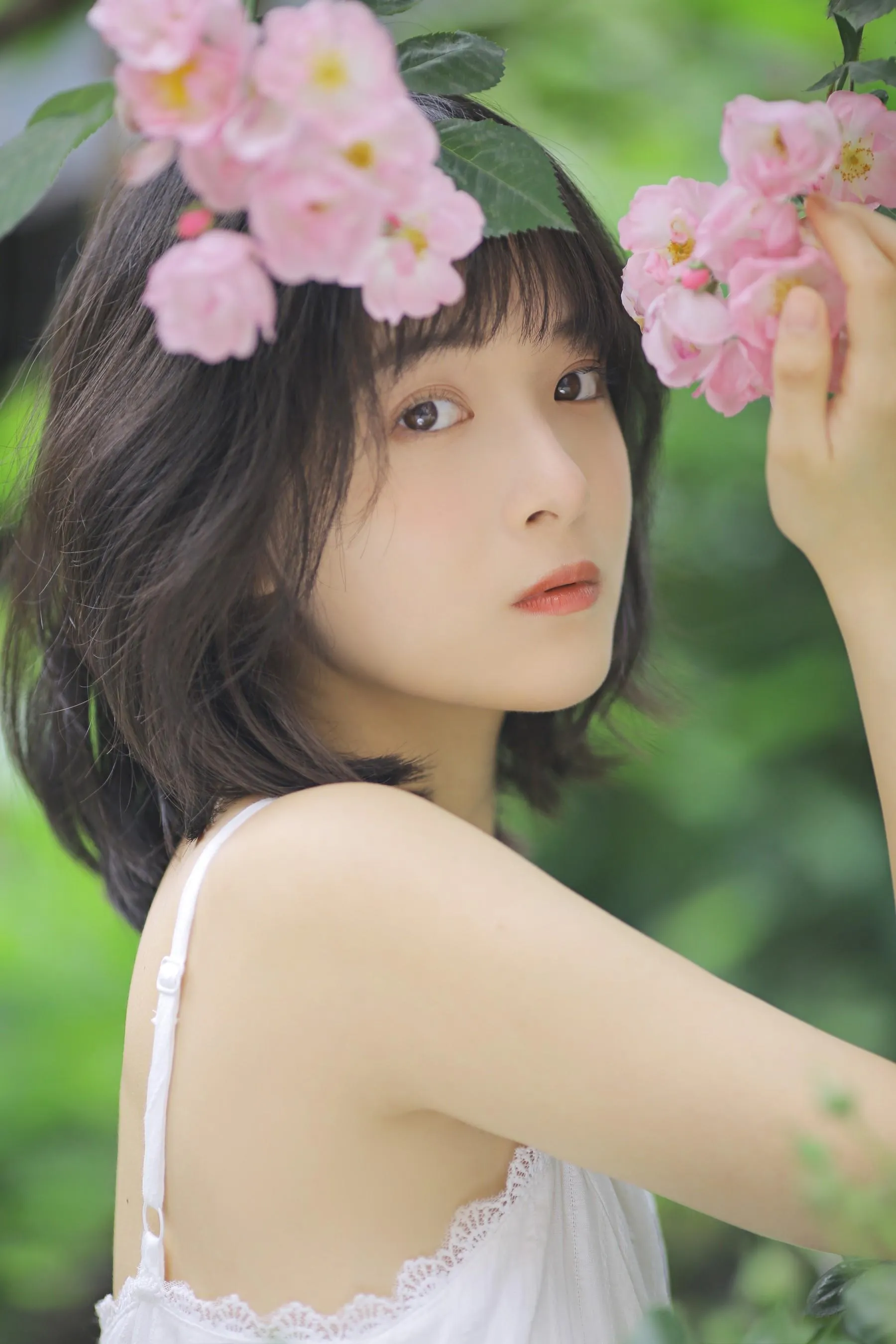 [YITUYU艺图语]2022.08.17 花期已致 美好如初 甜酒八號 [30P]插图7